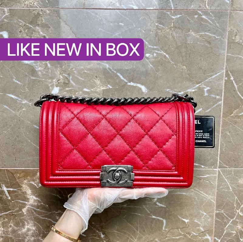 Chanel bags with exclusive seasonal designs and materialsBoy Old Medium Calfskin Red SHW No 18