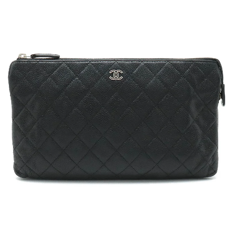 Chanel bags with exclusive seasonal designs and materialsCHANEL Chanel Cocomark Mattress Cracksack Second Bag Multiport Caviar S Leather Black Black Blumin