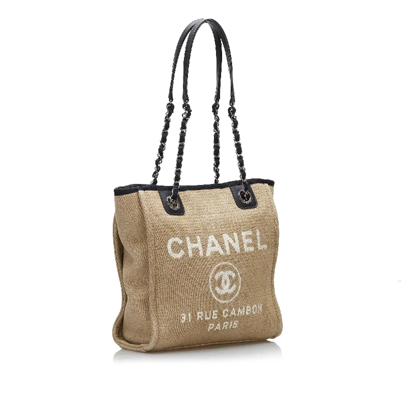 Chanel bags with exclusive seasonal designs and materialsChanel Deauville Tote Bag (URpfe4)