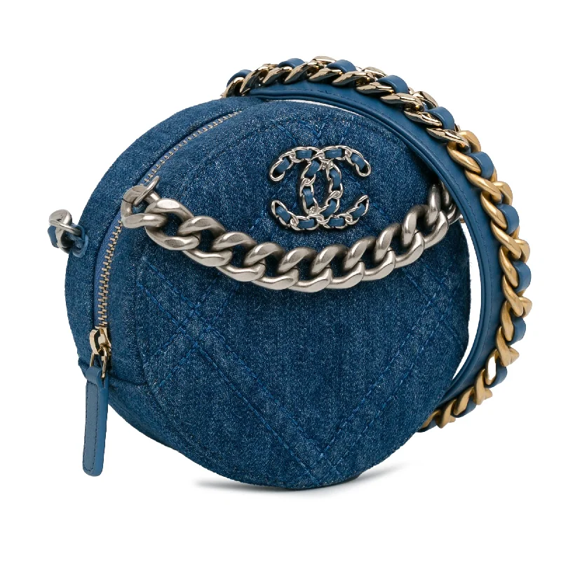 Chanel bags with exclusive seasonal designs and materialsChanel Denim 19 Round Clutch with Chain (ZTvgcm)