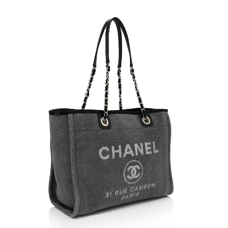 Chanel bags with exclusive seasonal designs and materialsChanel Denim Deauville Small Tote (9xaKQn)