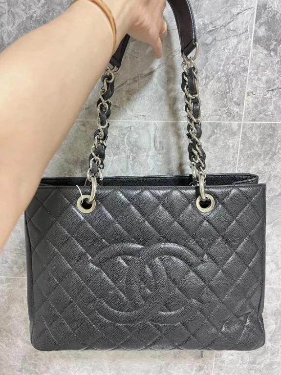 Chanel bags with exclusive seasonal designs and materials[Clearance] Authentic Grand Shopping Tote GST with Silver Hardware