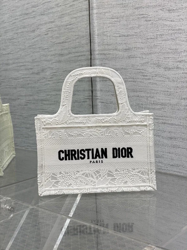 Christian Dior Saddle bags with a distressed leather finishBC - Dior Bags - 784