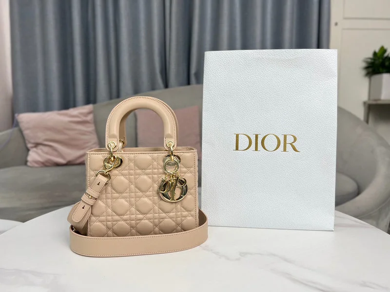 Christian Dior Saddle bags with a patent leather finish for a shiny lookGAK BAGZ - Dior Bags - 1089