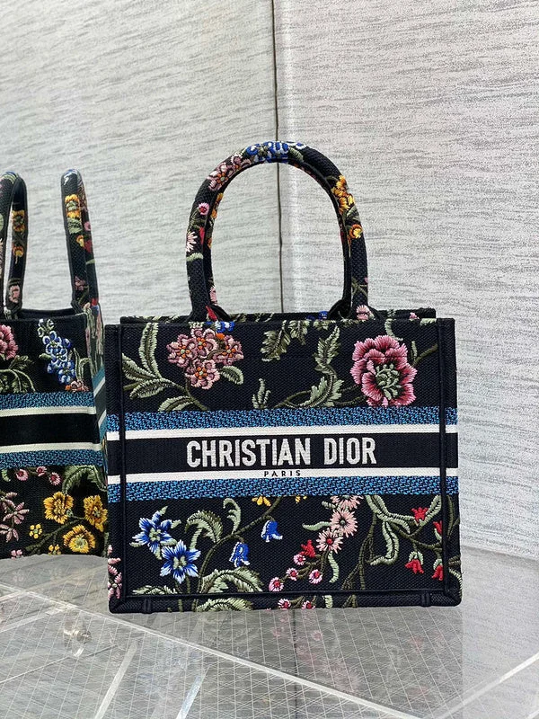 Christian Dior Saddle bags with a patent leather finish for a shiny lookGAK BAGZ - Dior Bags - 1774