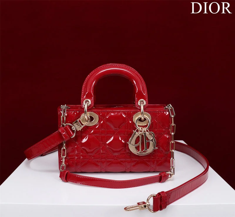 Luxury Christian Dior crossbody bags with a chain - link strapGAK BAGZ - Dior Bags - 2043